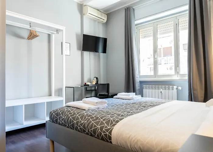 Trastevere Guestrooms Konukevi 4*